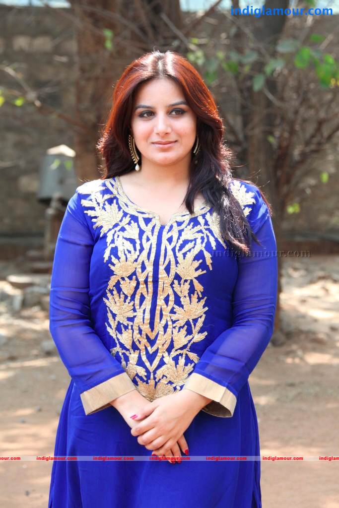 Pooja Gandhi Actress hd photo
