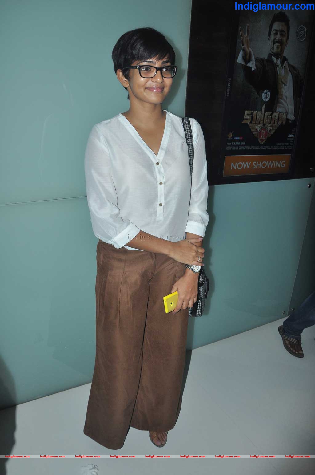 Parvathy Actress hd photo