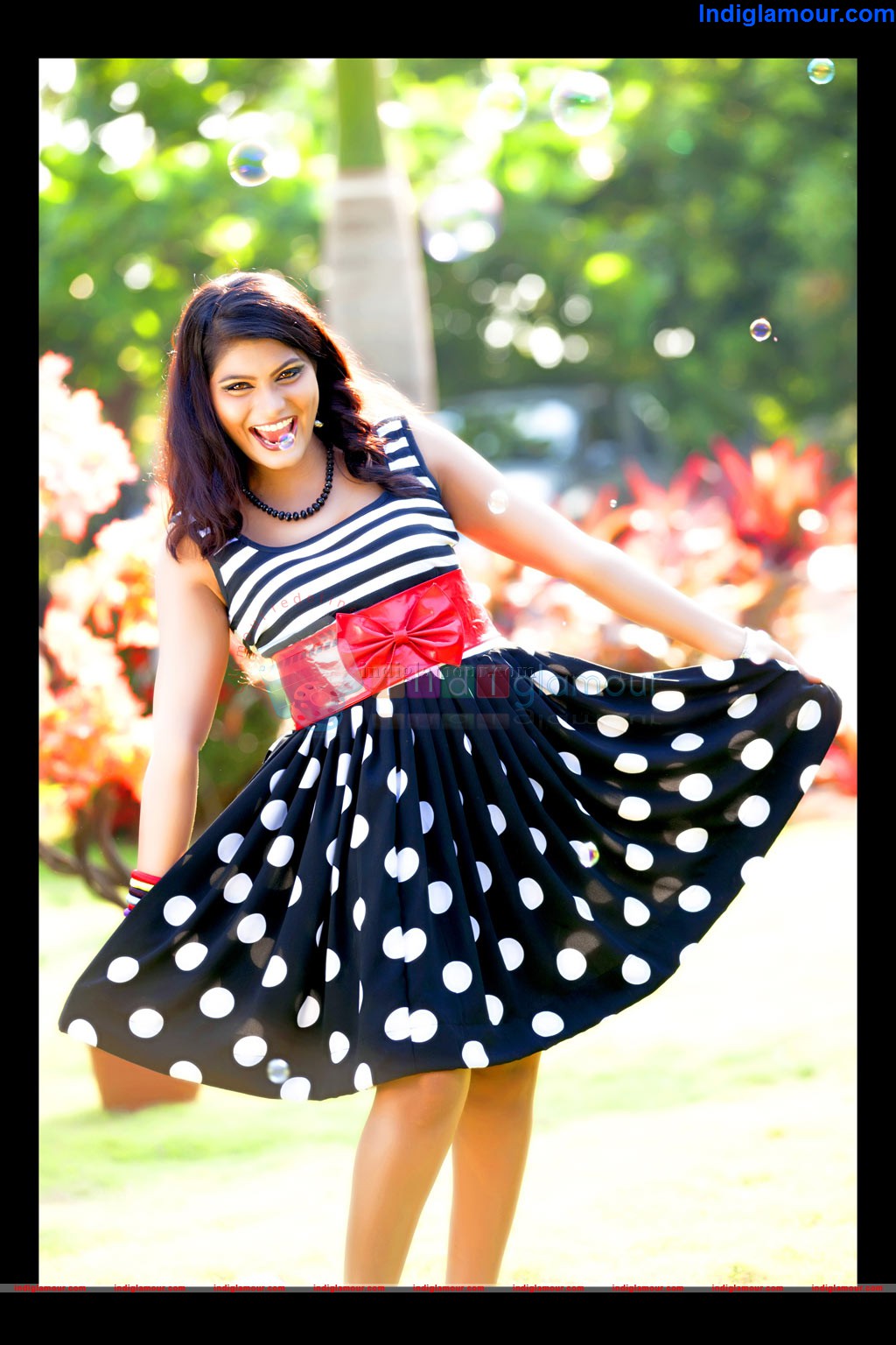 Hema Jilloju Actress hd photo