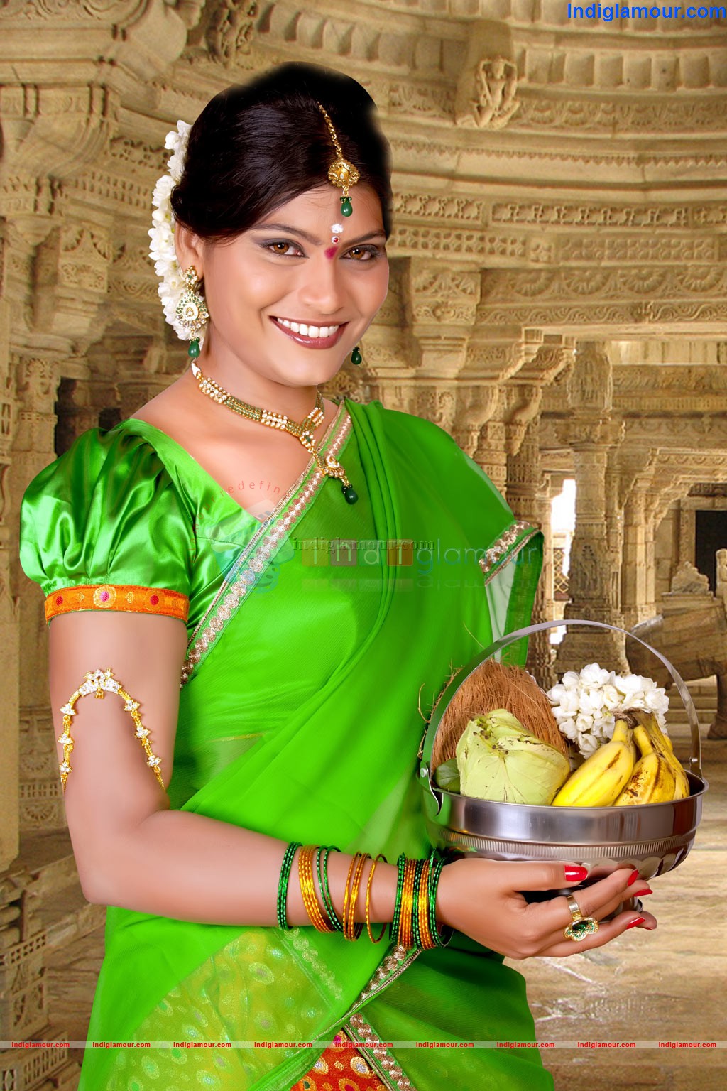 Hema Jilloju Actress hd photo