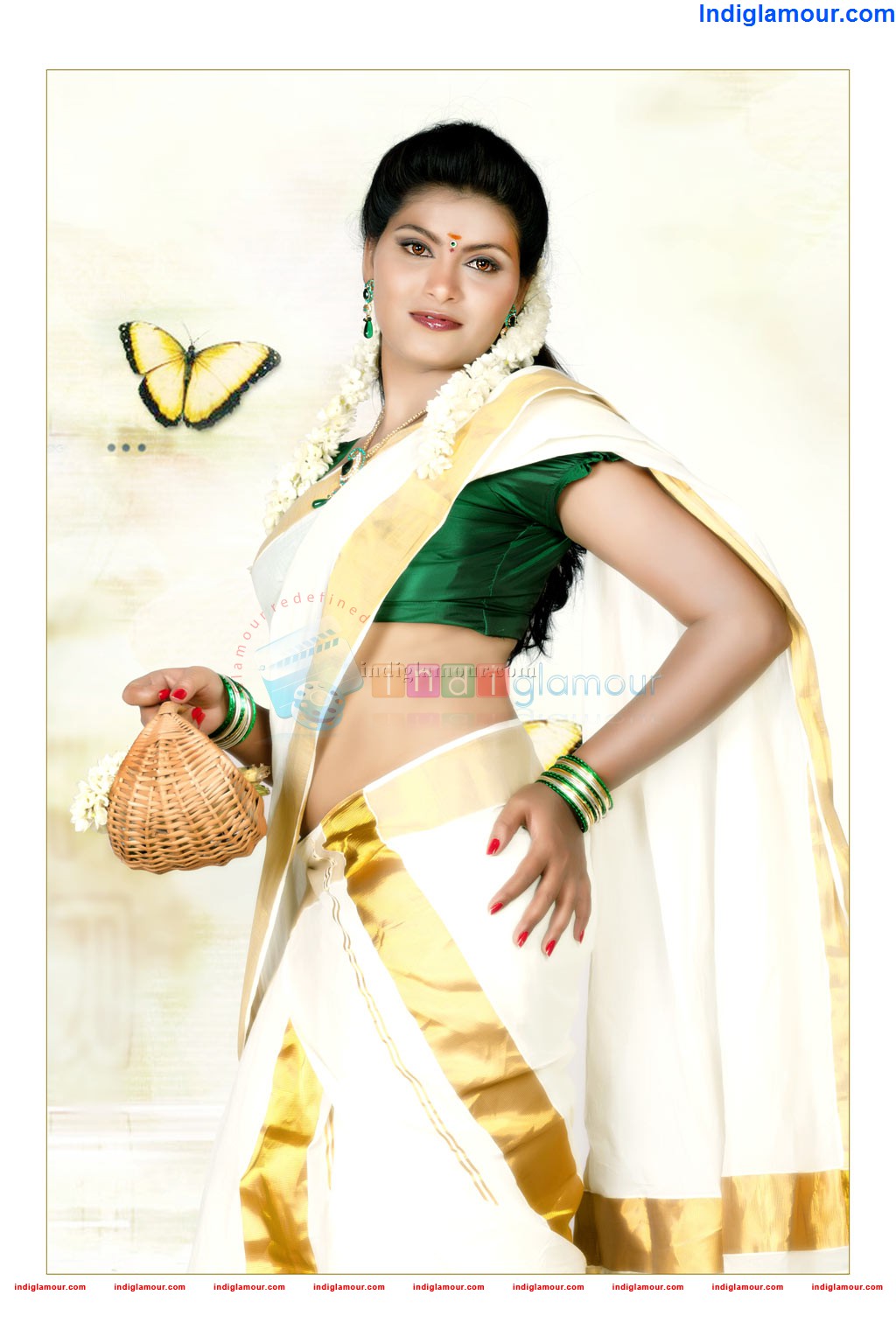 Hema Jilloju Actress hd photo