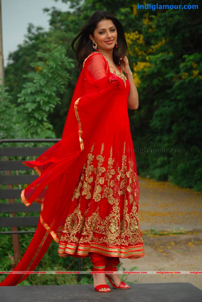 Bhoomika Chawla Actress hd photo