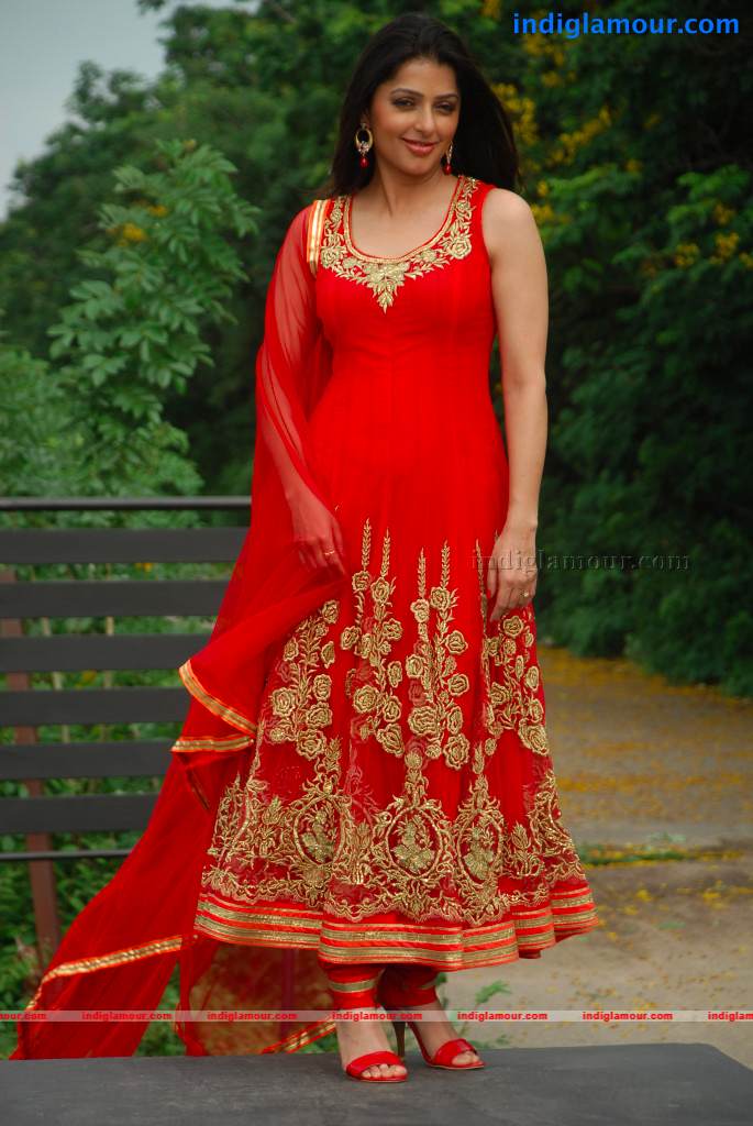 Bhoomika Chawla Actress hd photo