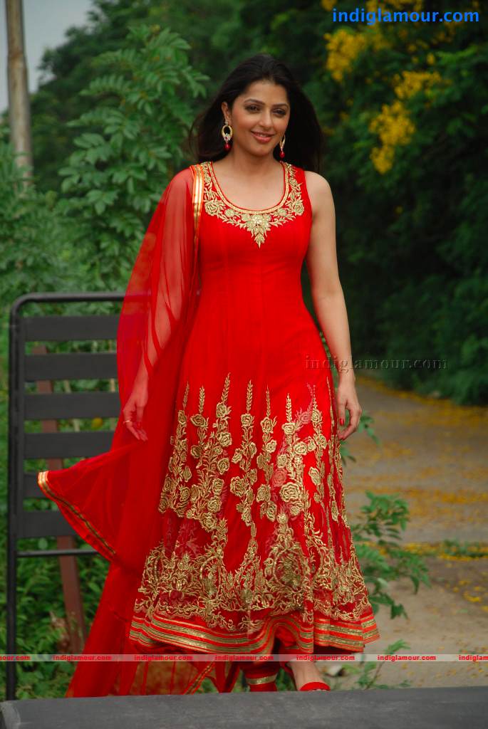 Bhoomika Chawla Actress hd photo