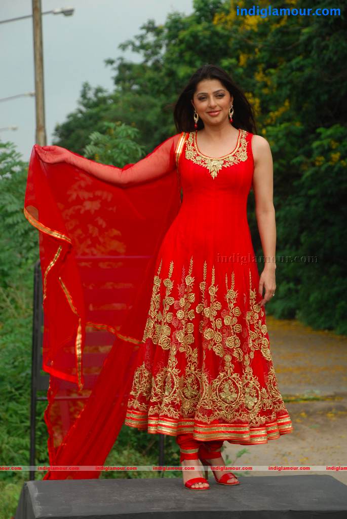 Bhoomika Chawla Actress hd photo