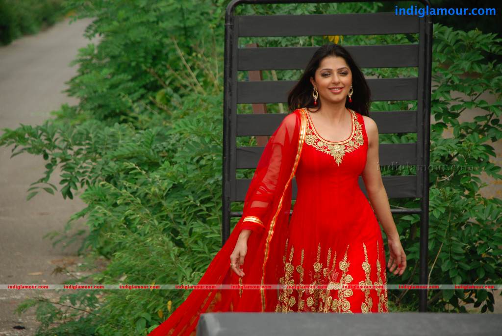 Bhoomika Chawla Actress hd photo