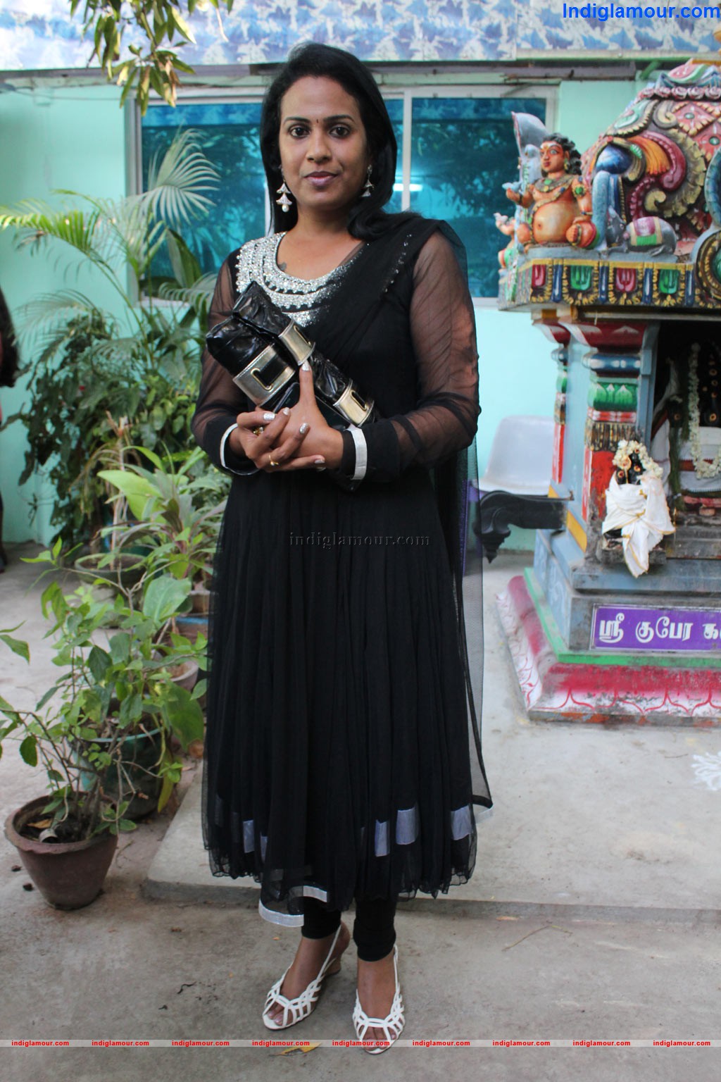 Shelly Kishore Actress hd photo