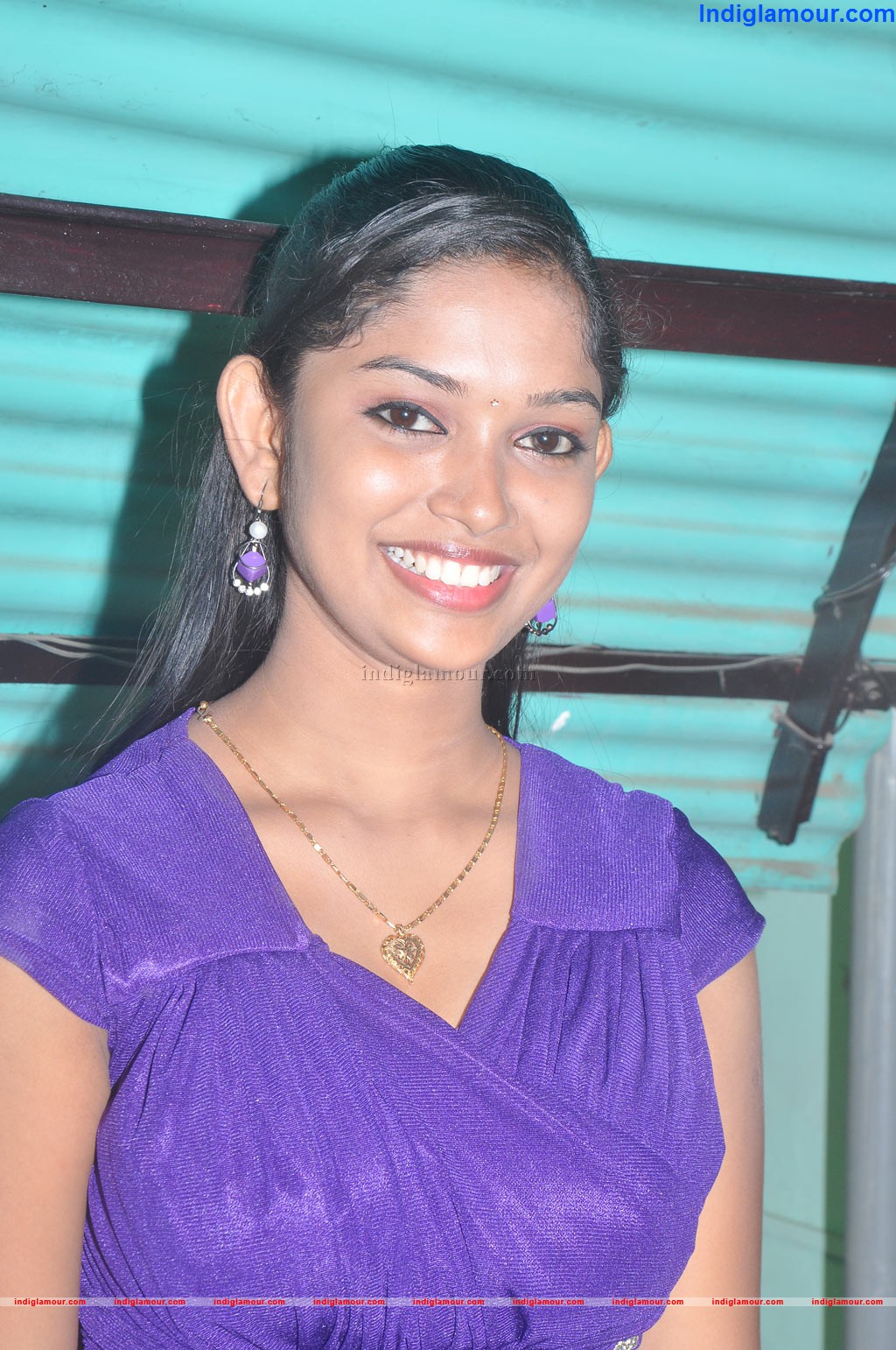Sri Priyanka Actress hd photo
