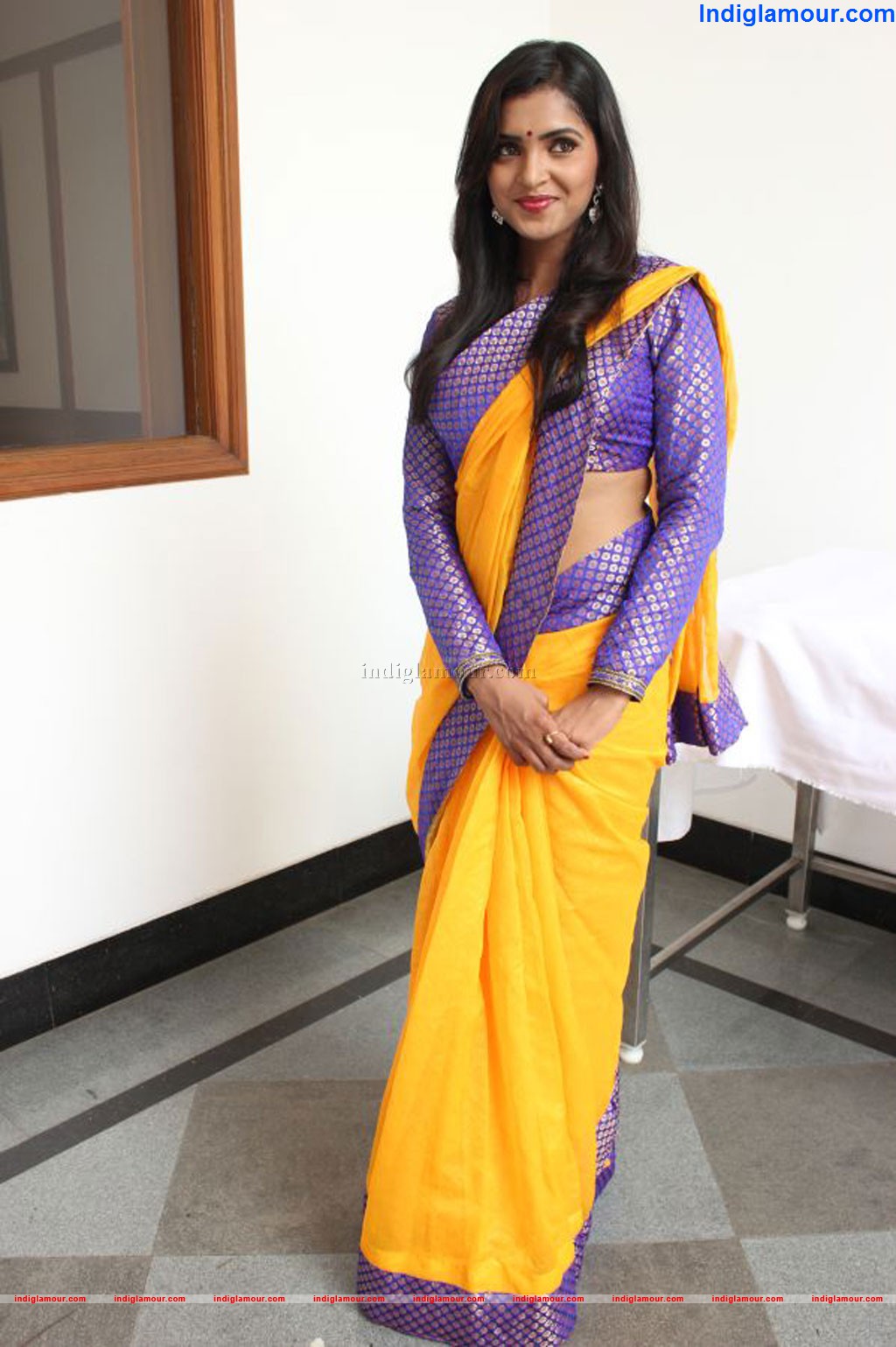Sanchita Padukone Actress hd photo
