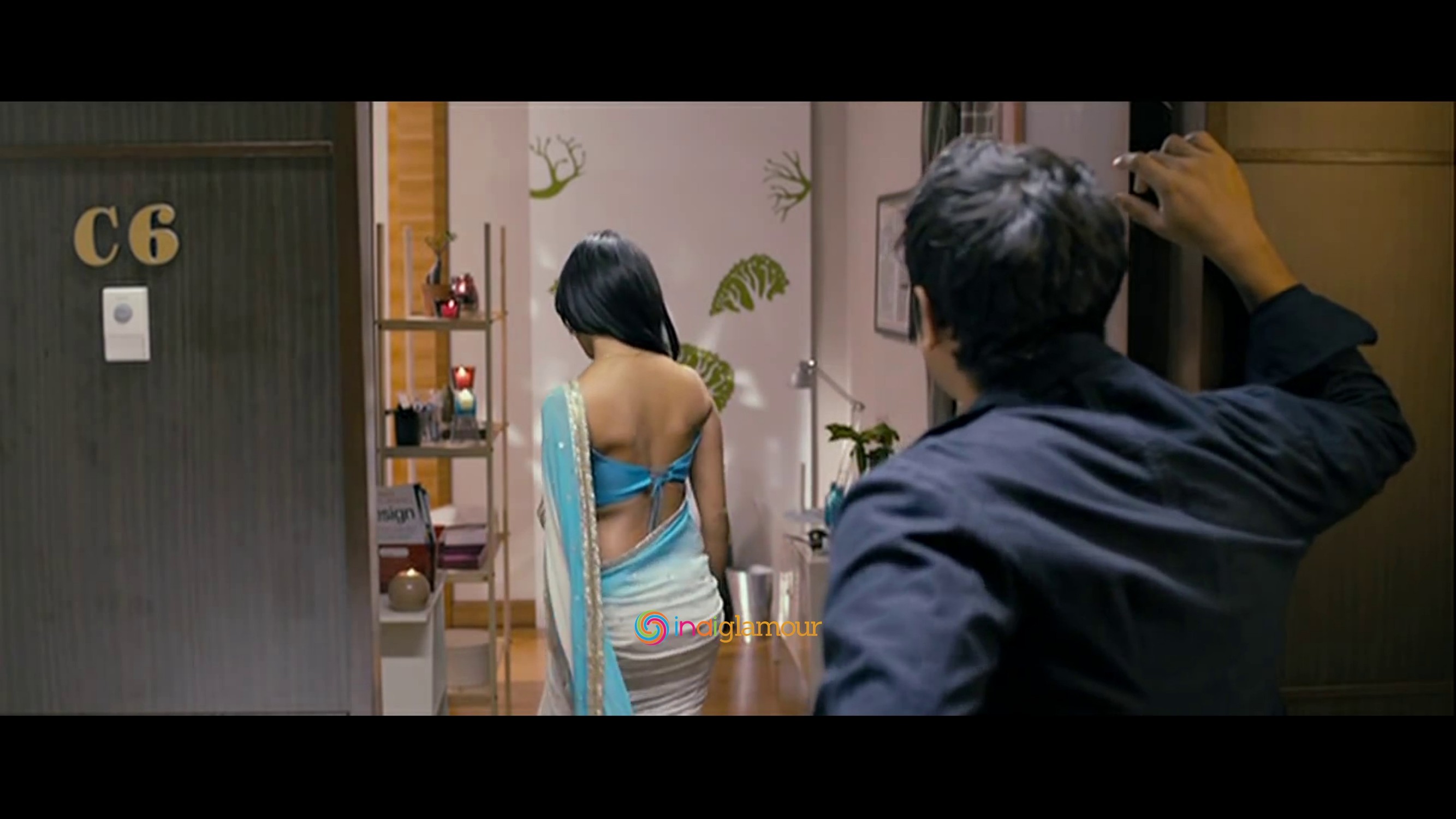 Priya Anand Actress hd photo