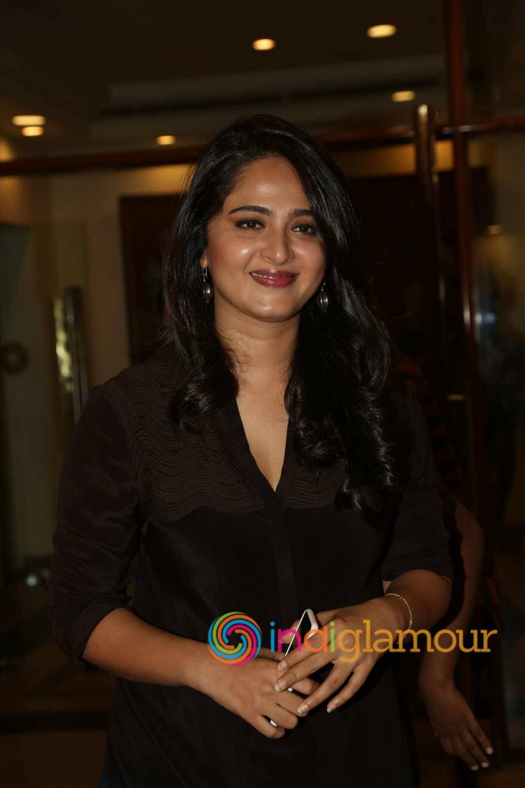 Anushka Shetty Actress hd photo