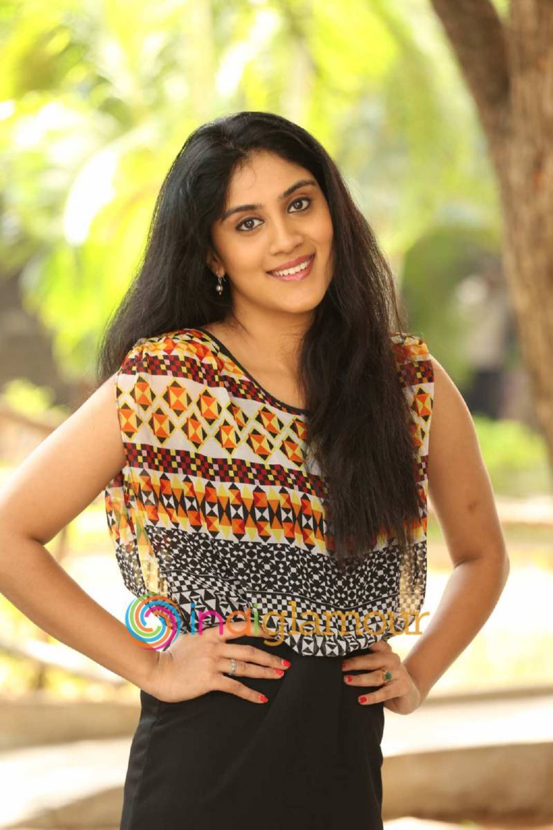 Dhanya Balakrishna Actress hd photo