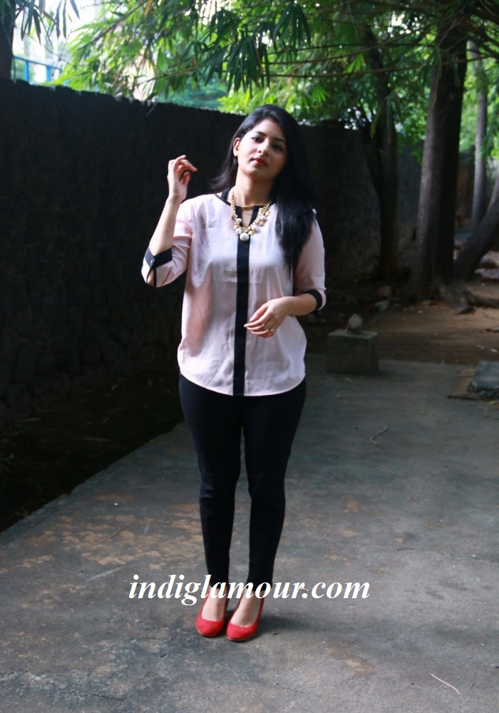 Reshmi Menon Actress hd photo