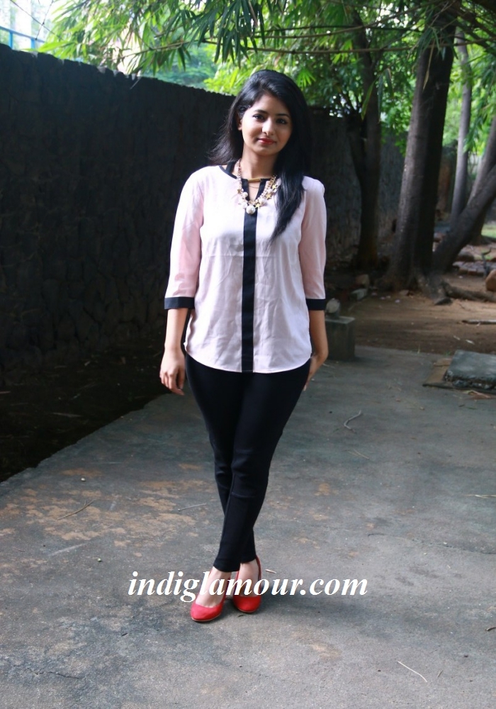Reshmi Menon Actress hd photo