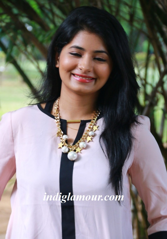Reshmi Menon Actress hd photo