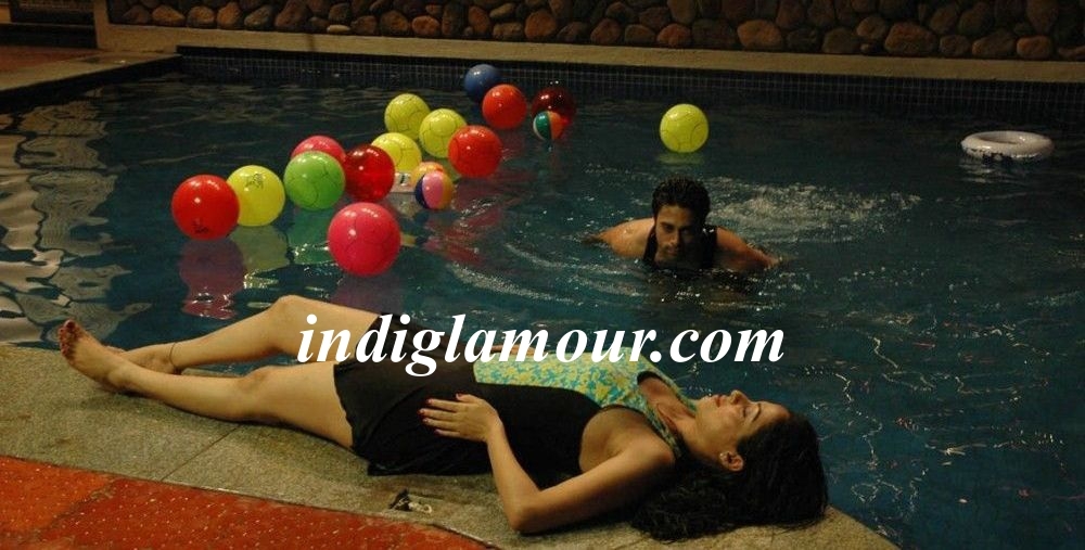 Sadha Actress hd photo