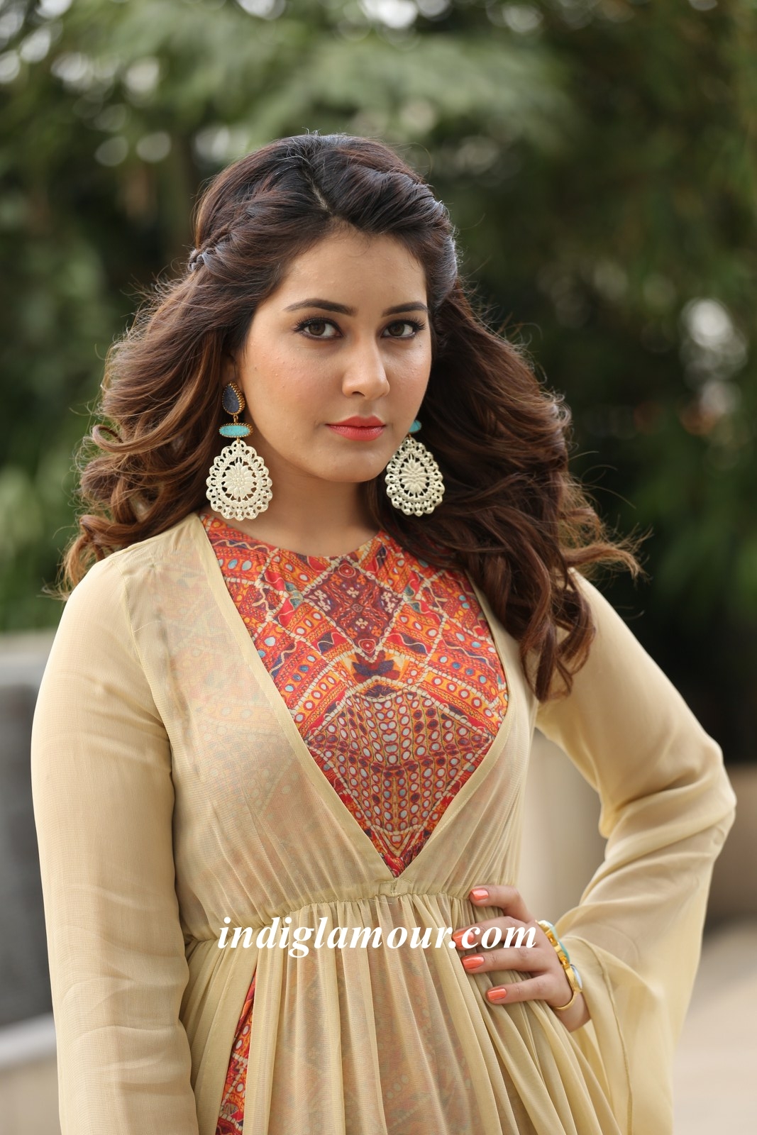 Rashi Khanna Actress hd photo