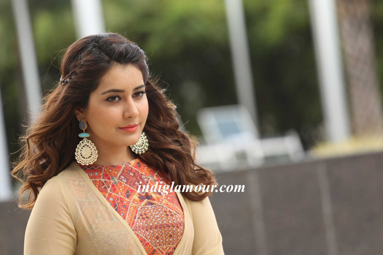 Rashi Khanna Actress hd photo