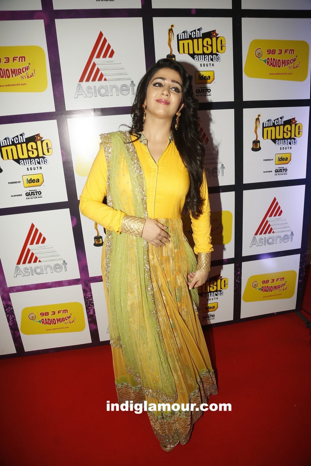 Charmi Actress hd photo