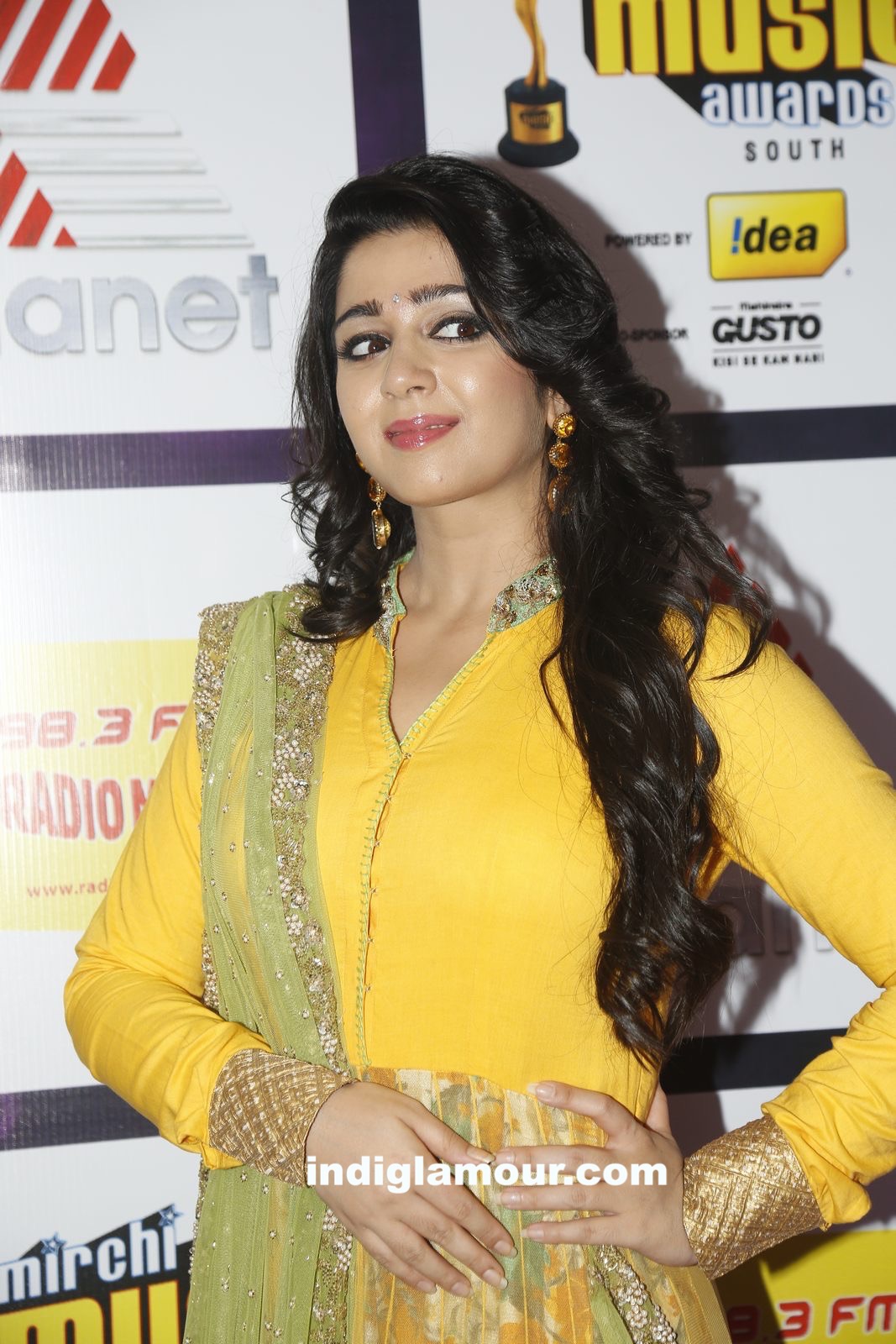 Charmi Actress hd photo