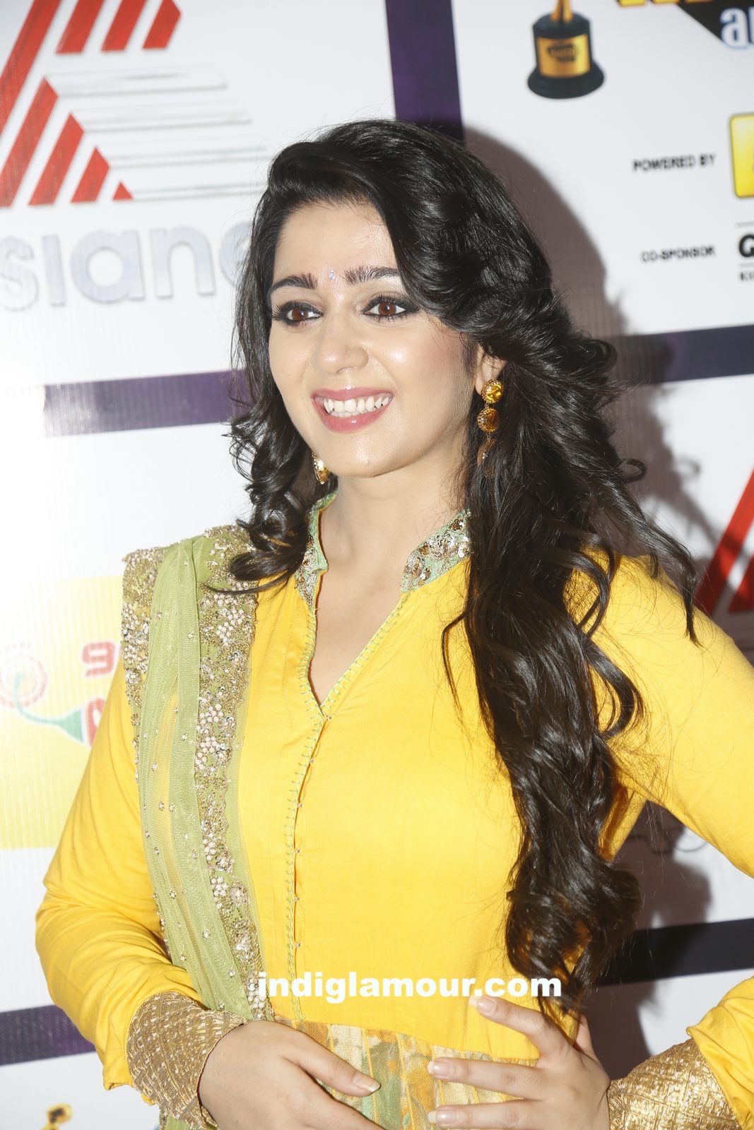 Charmi Actress hd photo