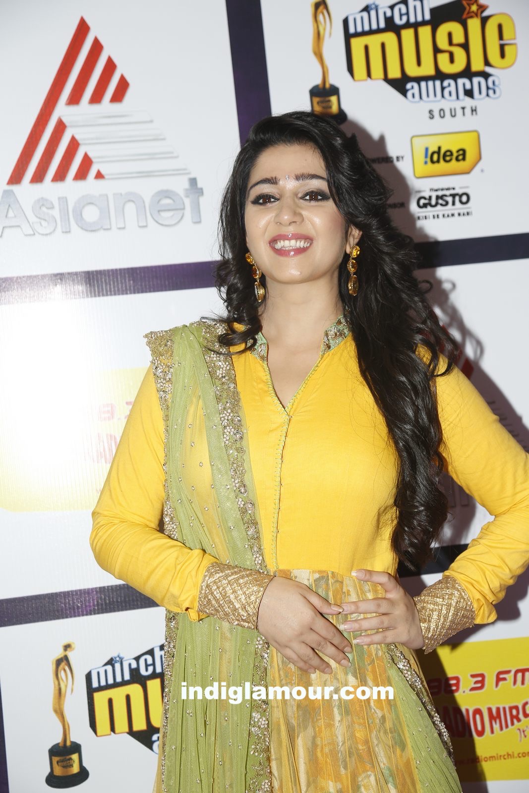 Charmi Actress hd photo