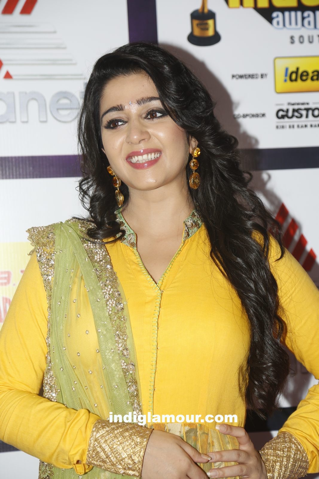 Charmi Actress hd photo