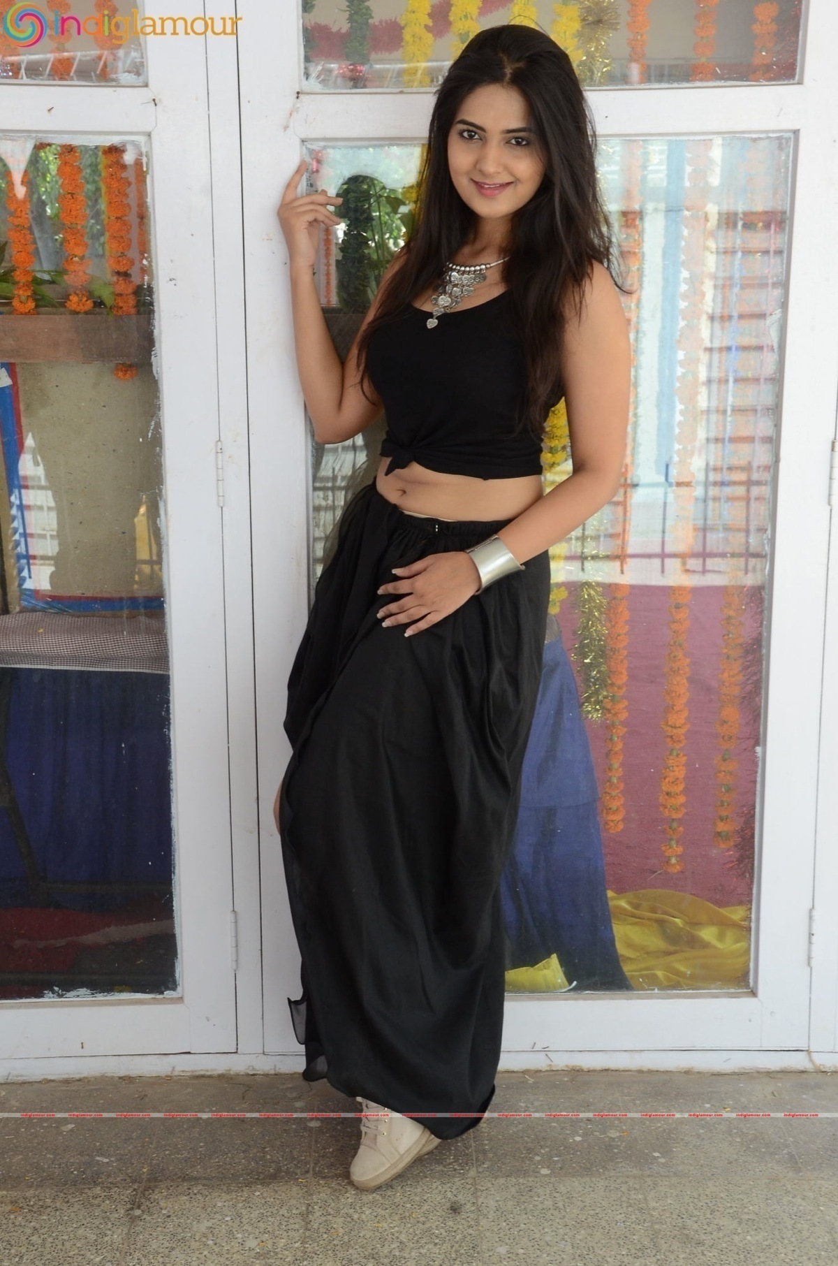 Neha Deshpande Actress hd photo