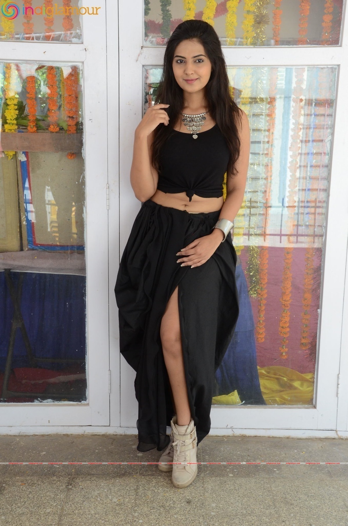 Neha Deshpande Actress hd photo