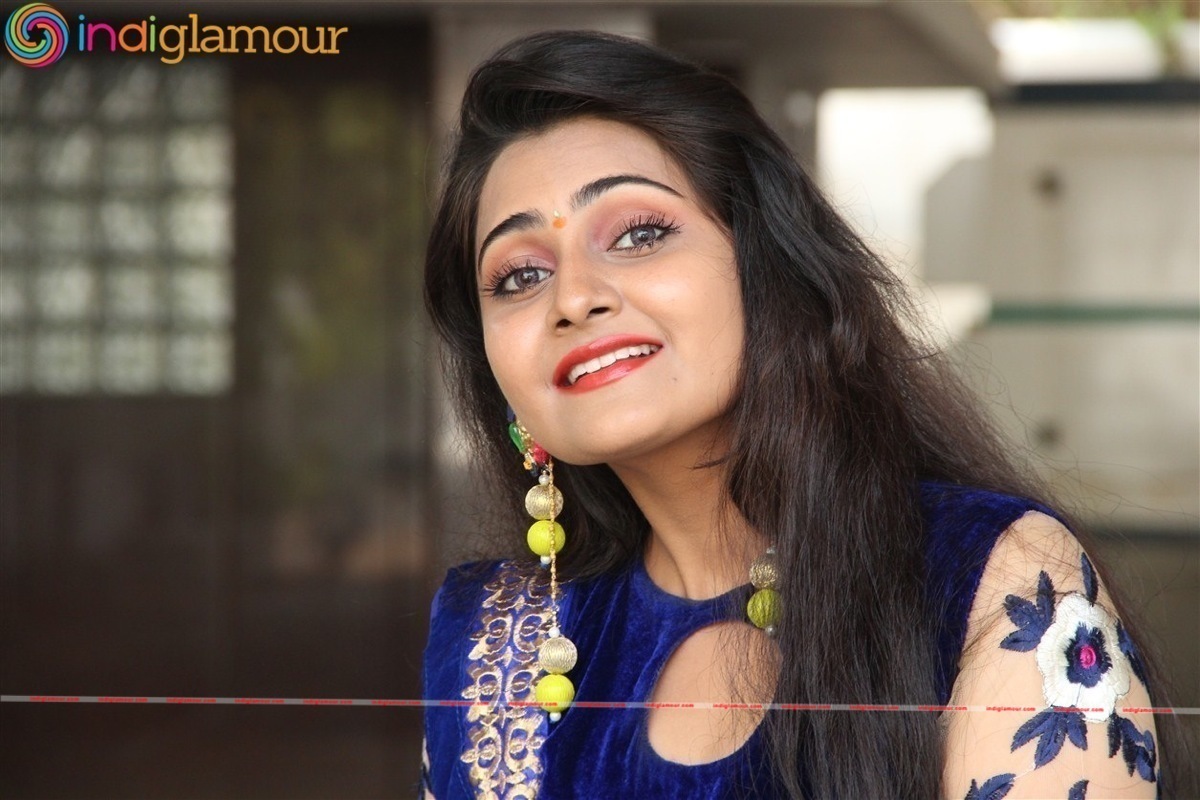 Manumika Actress hd photo