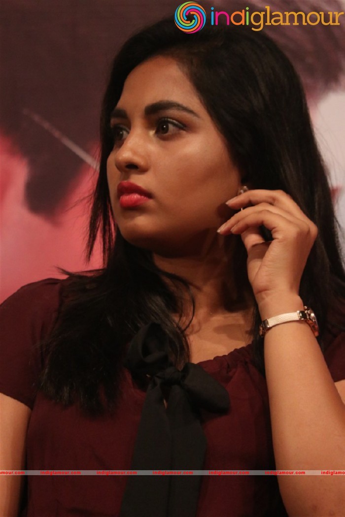 Srusthi Dange Latest Photos Gallery Actress hd photo