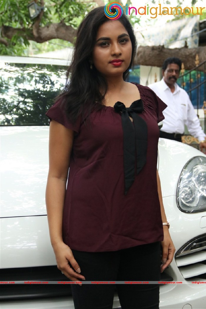 Srusthi Dange Latest Photos Gallery Actress hd photo