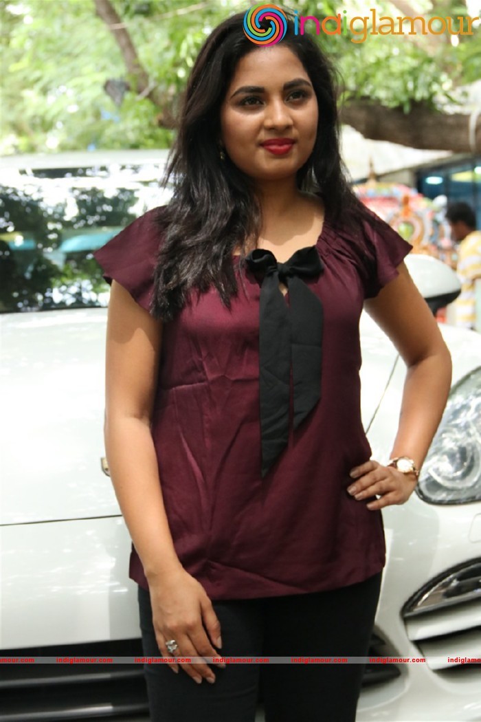 Srusthi Dange Latest Photos Gallery Actress hd photo