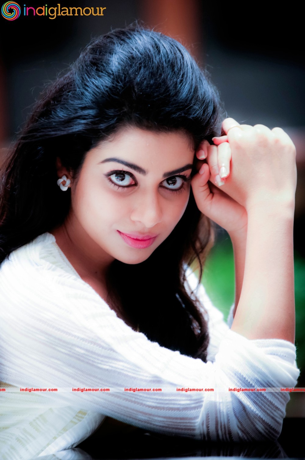 Satna Titus Actress hd photo