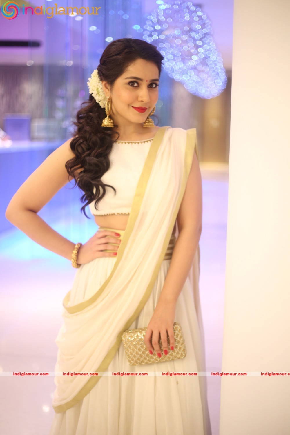 Raashi Khanna Actress hd photo