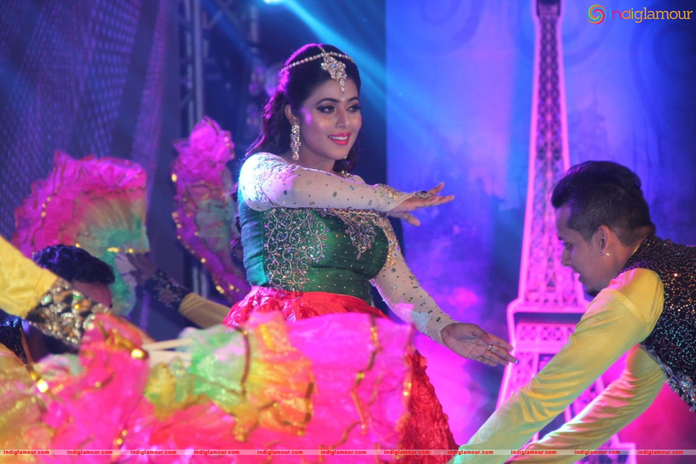 Shamna Kasim Actress hd photo
