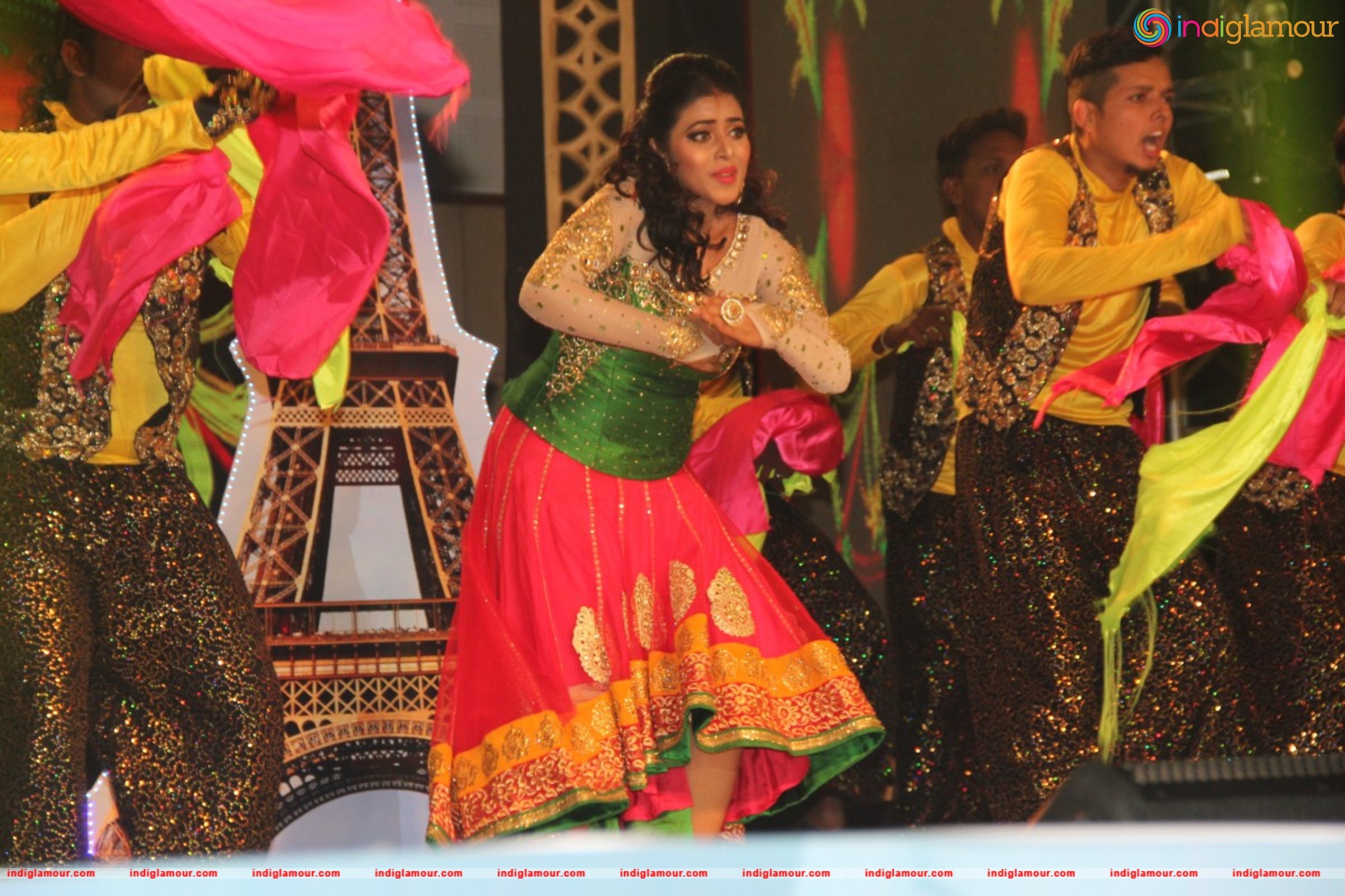 Shamna Kasim Actress hd photo