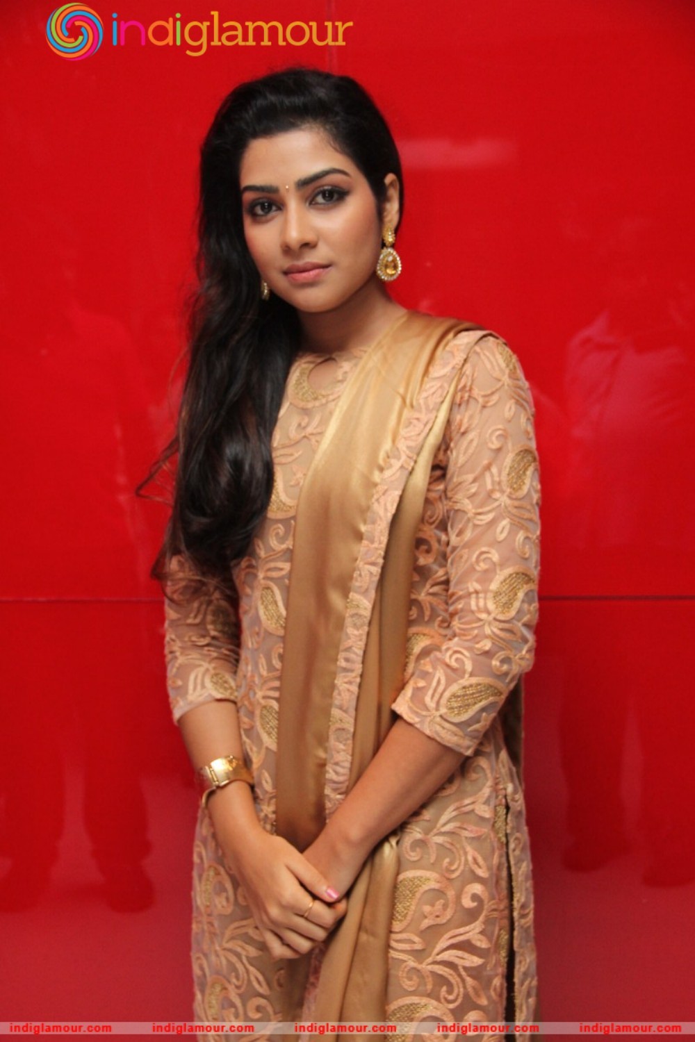 Satna Titus Actress hd photo