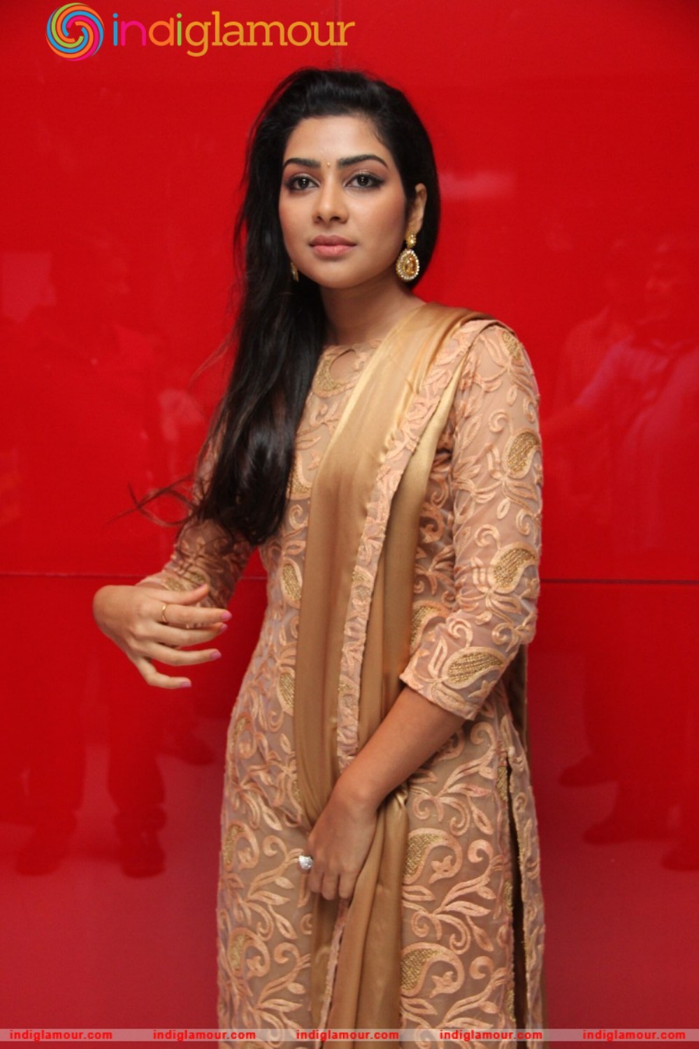 Satna Titus Actress hd photo