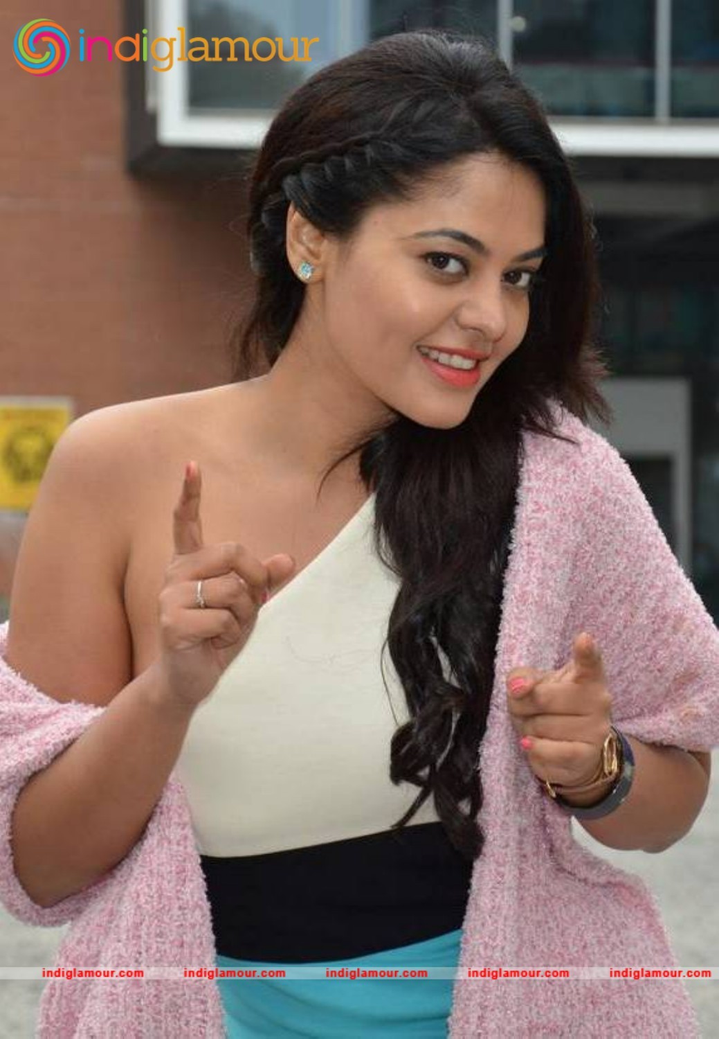 Bindu Madhavi Actress hd photo