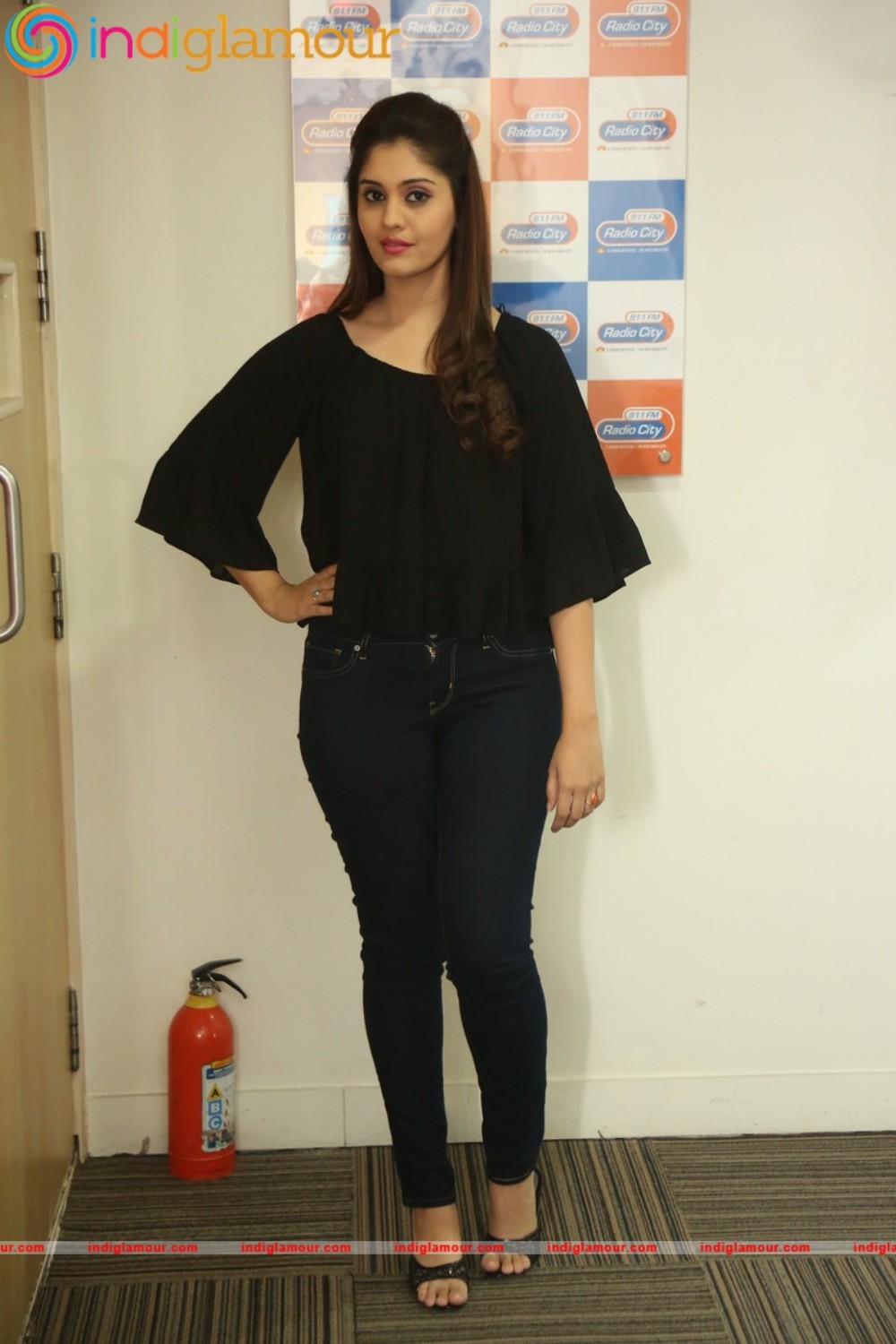 Surabhi Actress hd photo