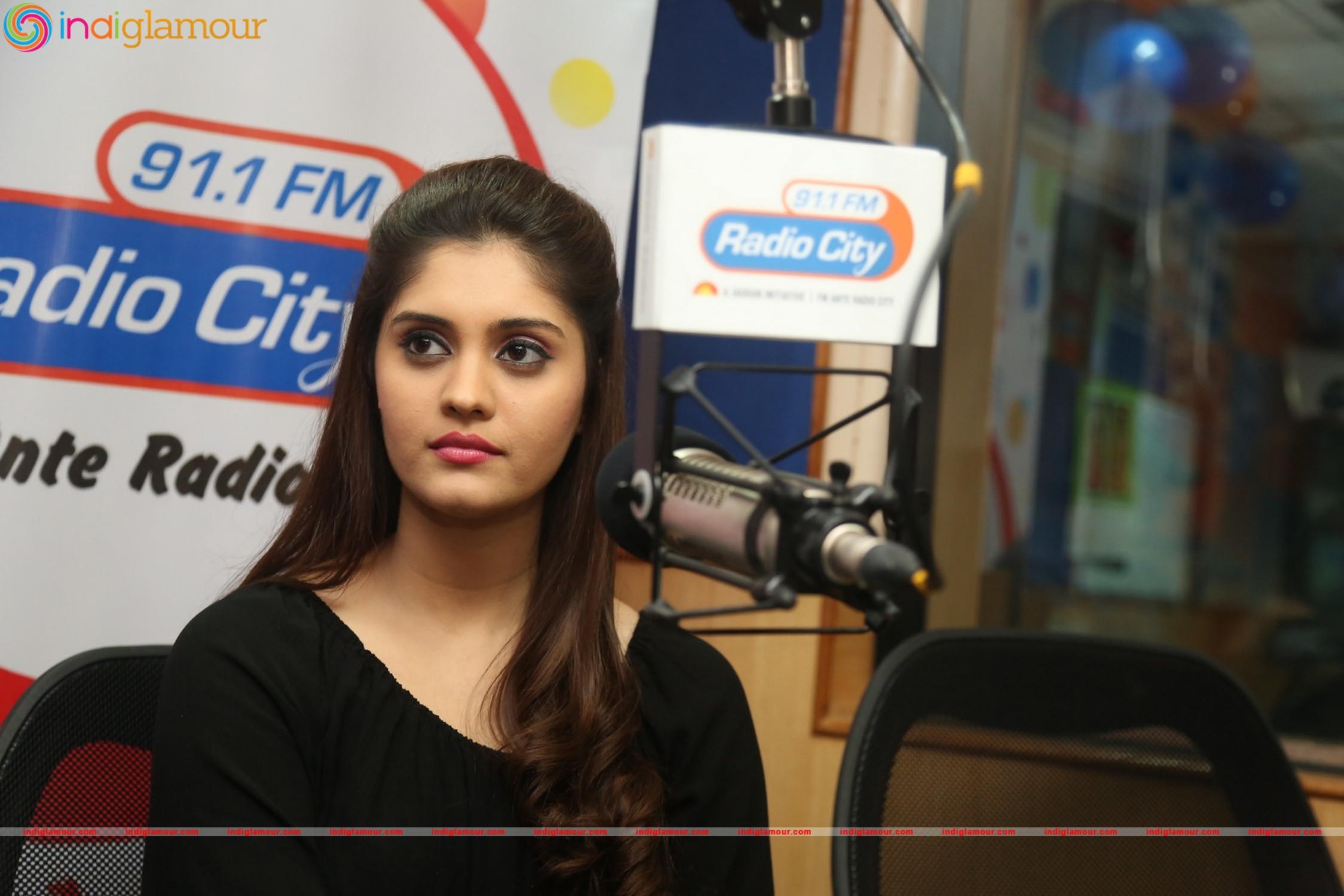 Surabhi Actress hd photo