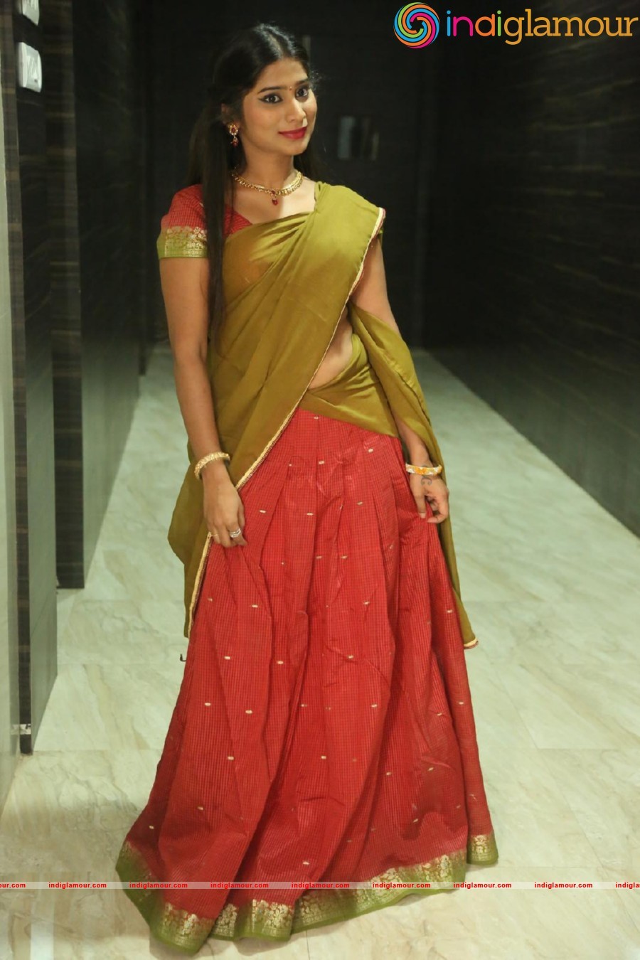 Midhuna Actress hd photo