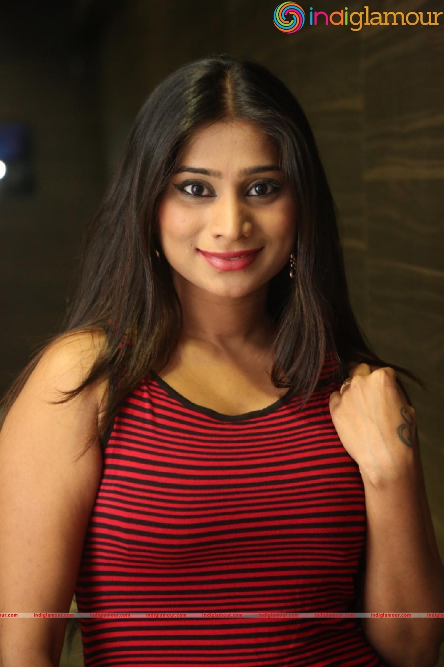 Midhuna Actress hd photo