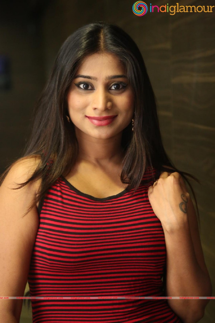 Midhuna Actress hd photo