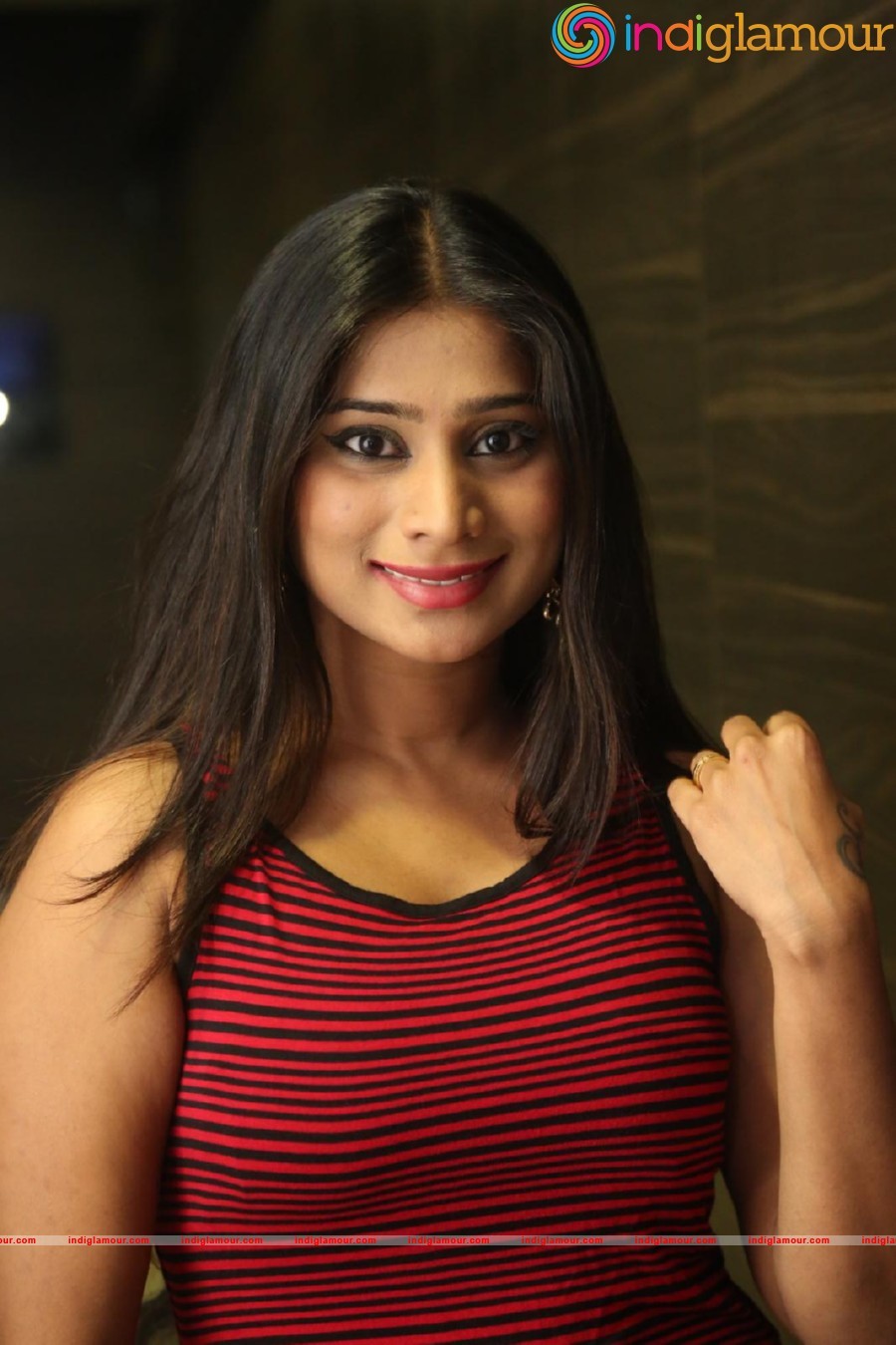 Midhuna Actress hd photo