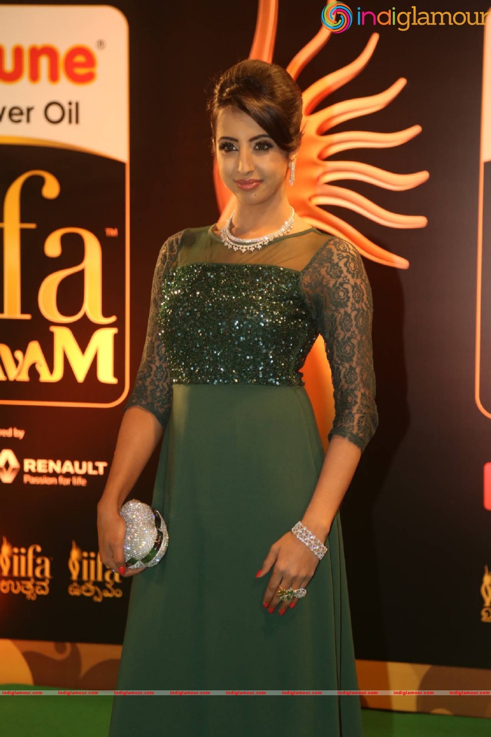 Sanjjanaa Actress hd photo