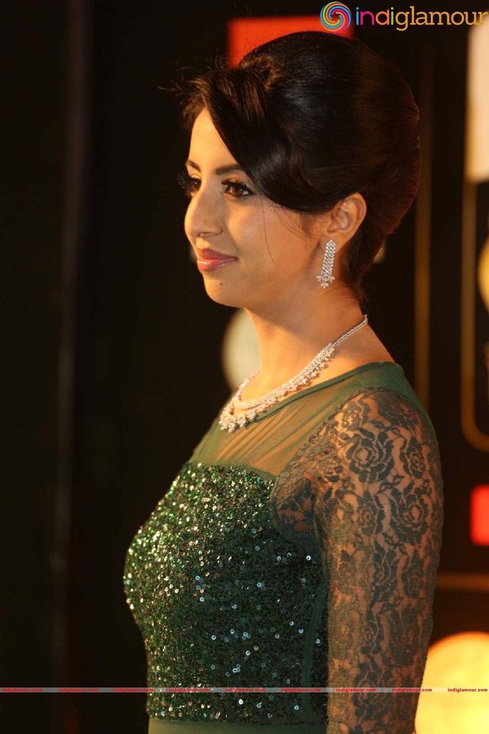 Sanjjanaa Actress hd photo