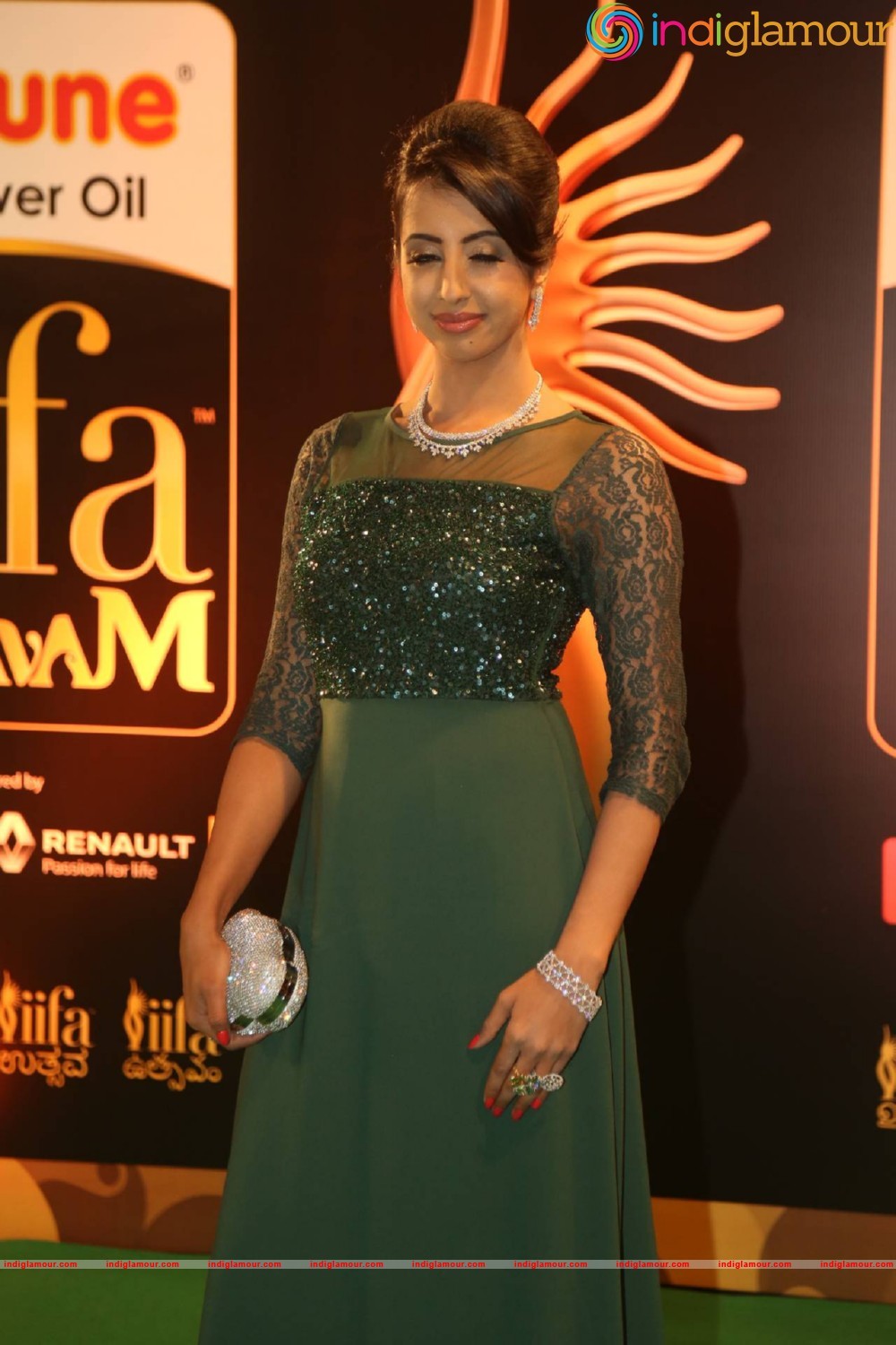 Sanjjanaa Actress hd photo