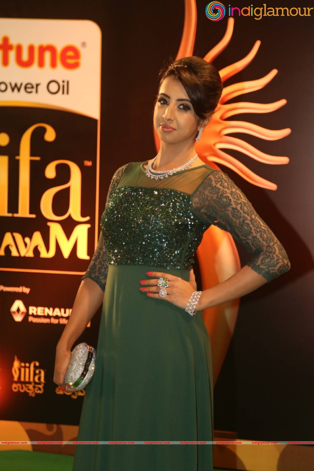 Sanjjanaa Actress hd photo